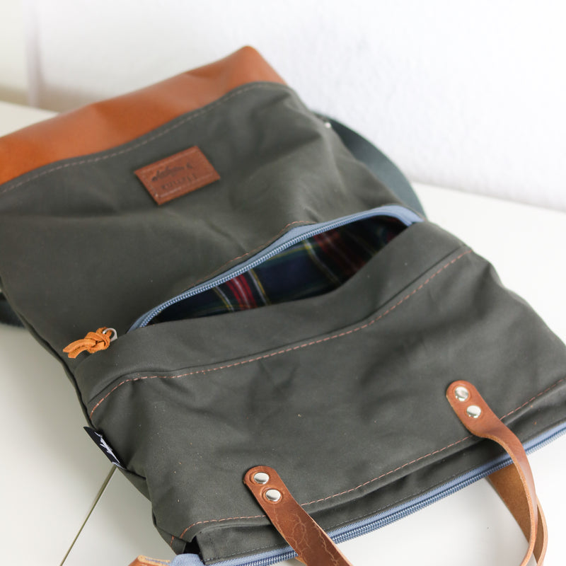 Rucksack Tasche "Fiete"  • Shopper mit Rucksack Funktion  • Khaki Grün 2in1 Convertible Tote Bag