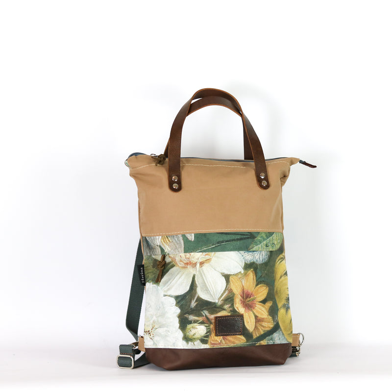 Rucksack Tasche "Theda"  • Shopper mit Rucksack Funktion  • Beige • 2in1 Convertible Tote Bag