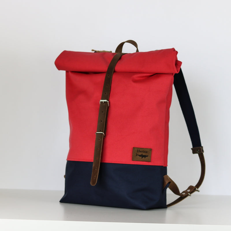 Rucksack Roll Top "Femke" • Himbeer Rot  • wasserabweisend