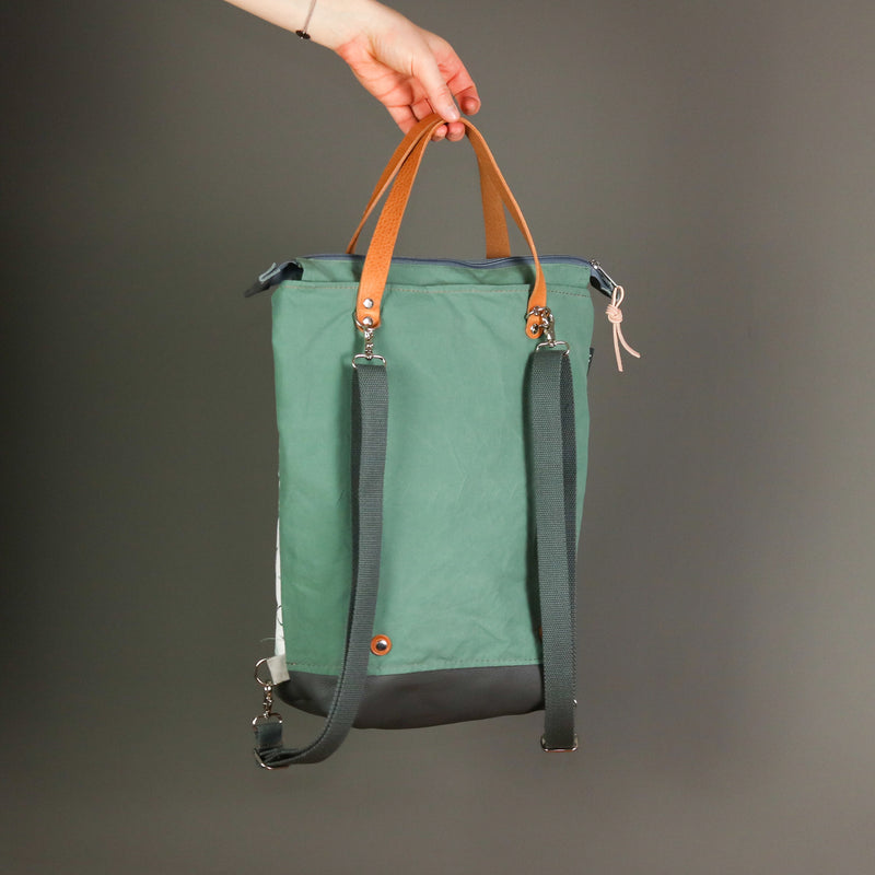 Rucksack Tasche "Joost"  • Shopper mit Rucksack Funktion • Mint • 2in1 Convertible Tote Bag