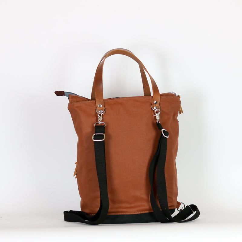 Rucksack Tasche "Aska"  • Shopper mit Rucksack Funktion  • Rost • 2in1 Convertible Tote Bag