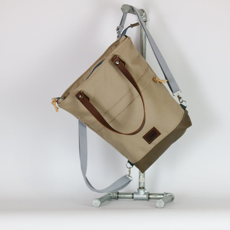 Rucksack Tasche "Mara"  • Shopper mit Rucksack Funktion  • Beige • 2in1 Convertible Tote Bag