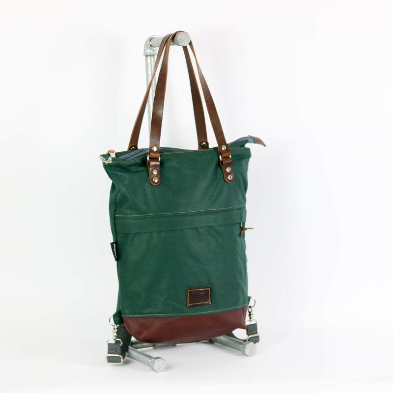Rucksack-Tasche "Tammo"  • Shopper mit Rucksack Funktion  • Grün Bio Baumwolle • 2in1 Convertible Tote Bag