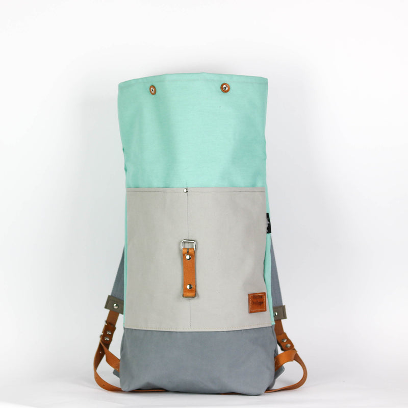 Rucksack Roll Top  "Neele" • Mint - Pastelltürkis • Wasserabweisend