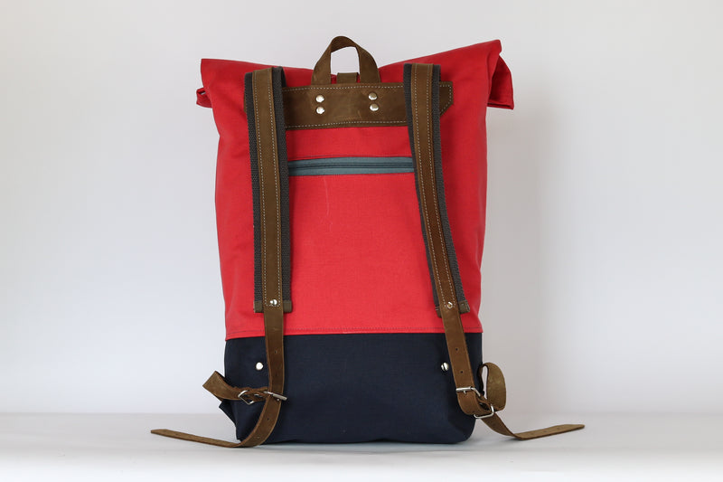 Rucksack Roll Top "Femke" • Himbeer Rot  • wasserabweisend